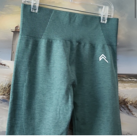 Oner Active Seamless High Waisted Leggings in Evergreen Marl, size M - Picture 5 of 7